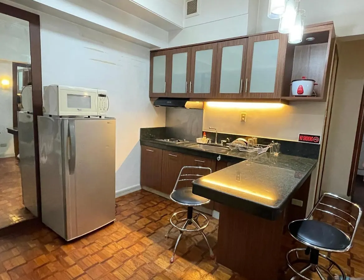 Apartment Glam Studio Greenbelt 25Mbps Wifi & Netflix Manila
